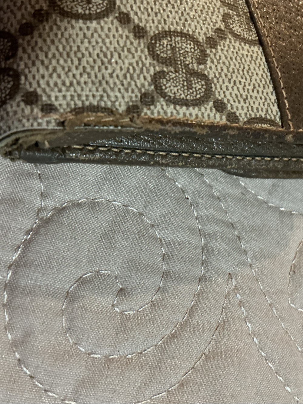 Authentic Vintage Gucci Brown Monogram Accessory Collection Wallet - Picture 9 of 15